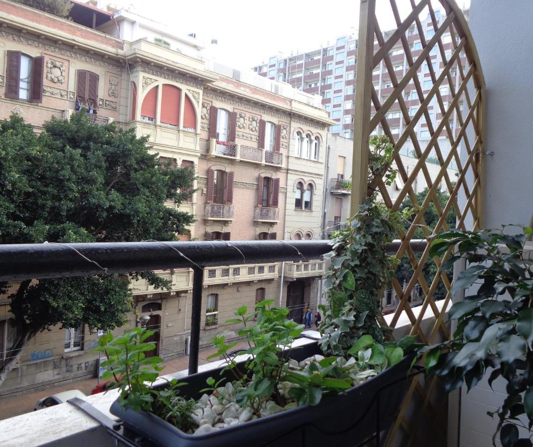 Chloe'S Rooms Cagliari Zewnętrze zdjęcie